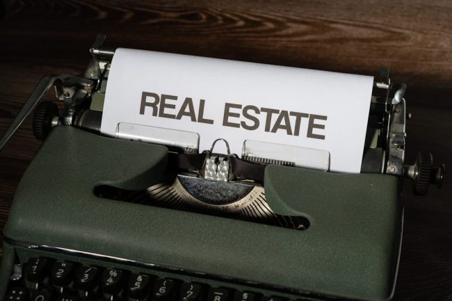 real estate attorney fee